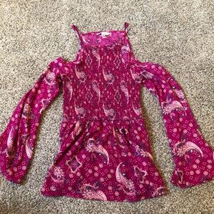 Shoulder less long sleeve